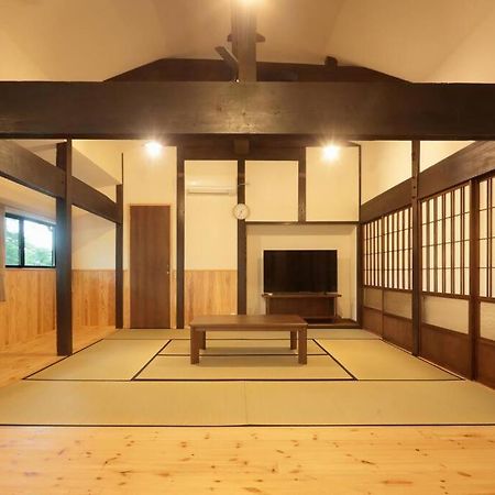 【コテージくぎの】大谷川沿いの露天風呂があるコテージ Minamiaso Exterior photo